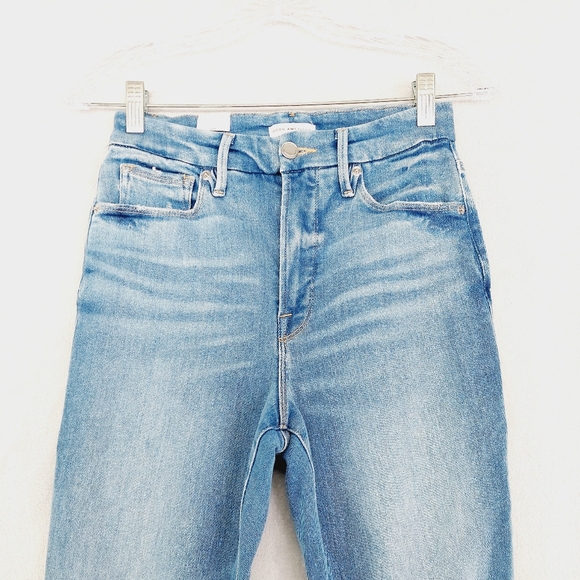 New Good American Good Waist Distressed Jeans P5495 - Picture 4 of 10